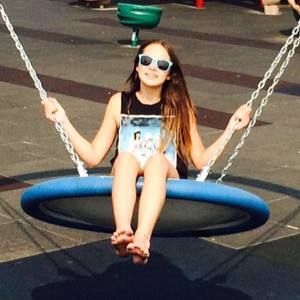 Meet your Posher, Dawn